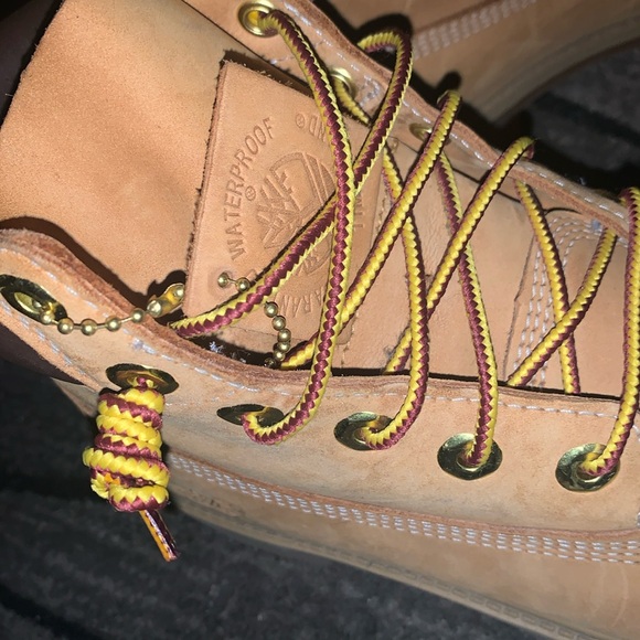 Timberlands ‘Timbs’ - Picture 2 of 3